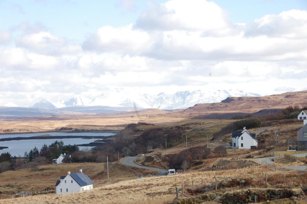 Hame On Skye Hotel Lonmore Exterior photo